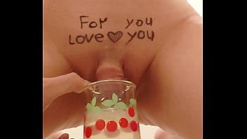 Japanese Men’s Wild Pissing Show