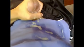 Vietnamese Guy’s Wild Solo Pleasure – Hoanggiangst