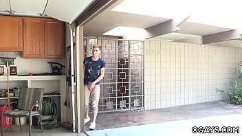 Secret Garage Hookup With A Hot Guy