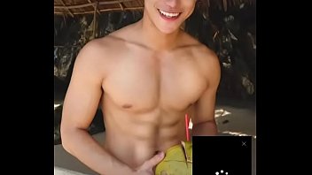 Hanoi Gym Hunk Live Show Off His Big Tool
