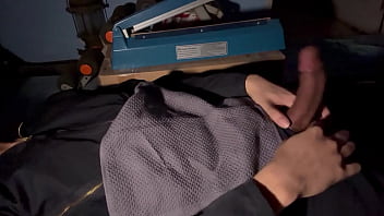 Handy Mechanic Gets Hands-on With Bike Repair