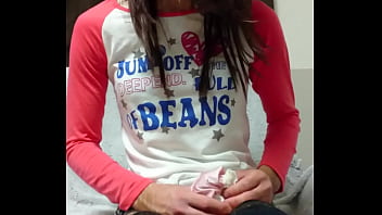 Japanese Crossdresser Mayumins’ Sensual Transformation