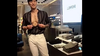 Craving Hot Korean Hunks Now