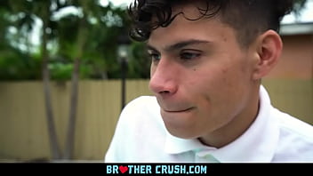 Older Stepbrother Covers Stepsister’s Face In Cum