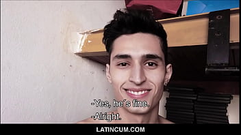 Amateur Latino Painter Seduces Straight Macho Guy For Cash