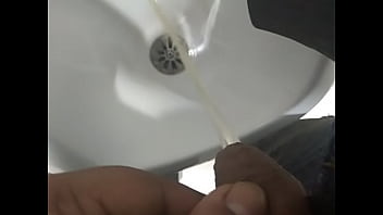 Desi Men’s Intimate Stream