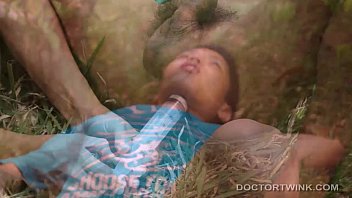 Asian Twink Arjo Gets Rims And Sucks