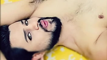Indian Gay Man Eager For Intimate Encounter