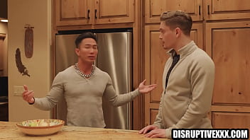 Risky Bareback Scene: Jkab Ethan Dale & Jay Tee